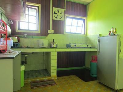 Almeera Homestay Kundasang Экстерьер фото